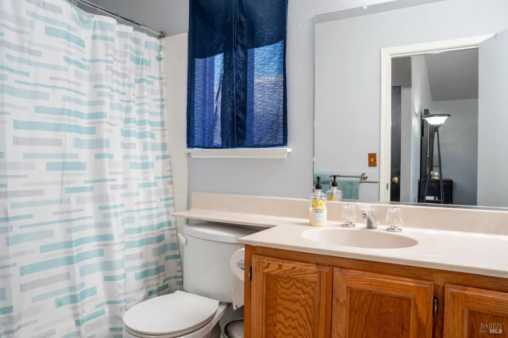 348 Samantha Place Vacaville, CA 95687