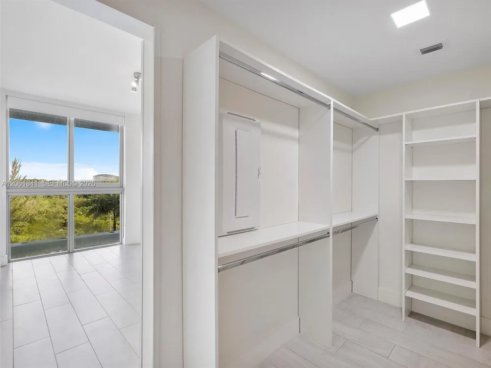 2000 Metropica Way #502 Sunrise, FL 33323