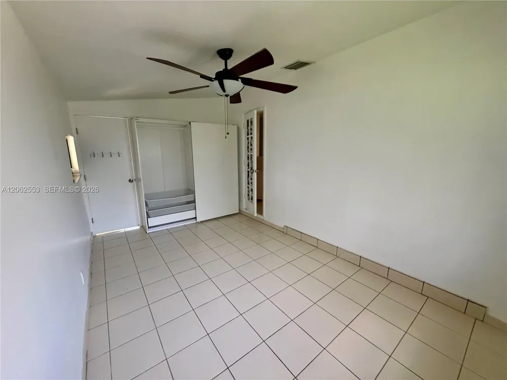 3310 SW 92nd Pl #N/A Miami, FL 33165