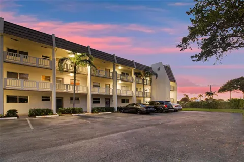 6890 Royal Palm Boulevard #312H