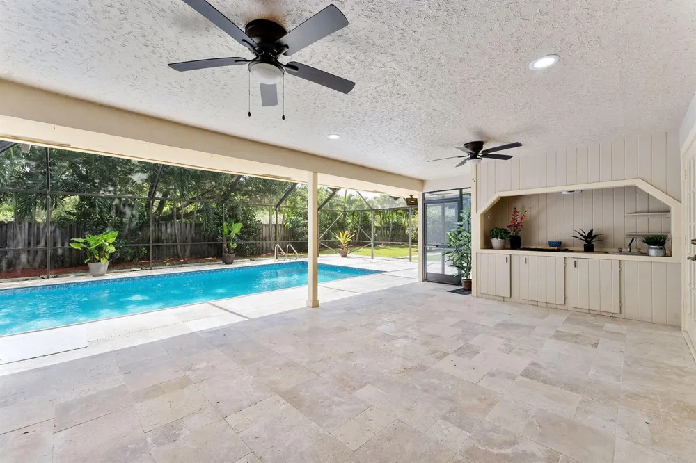 2244 Quail Ridge S Palm Beach Gardens, FL 33418