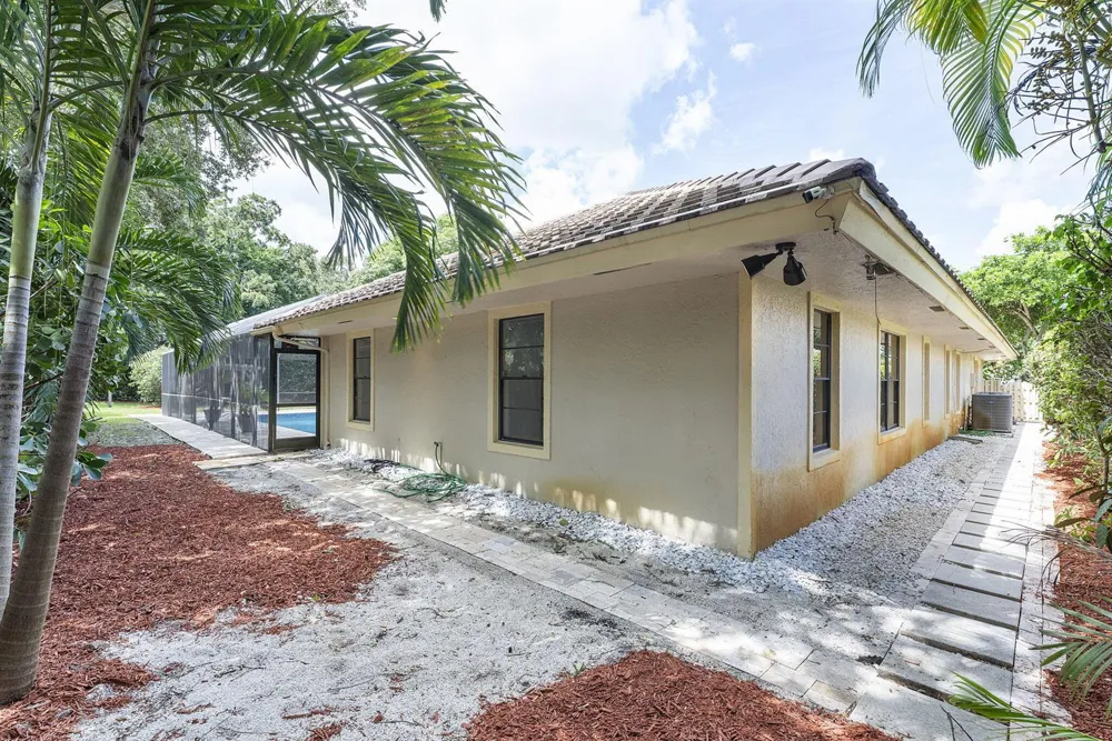 2244 Quail Ridge S Palm Beach Gardens, FL 33418