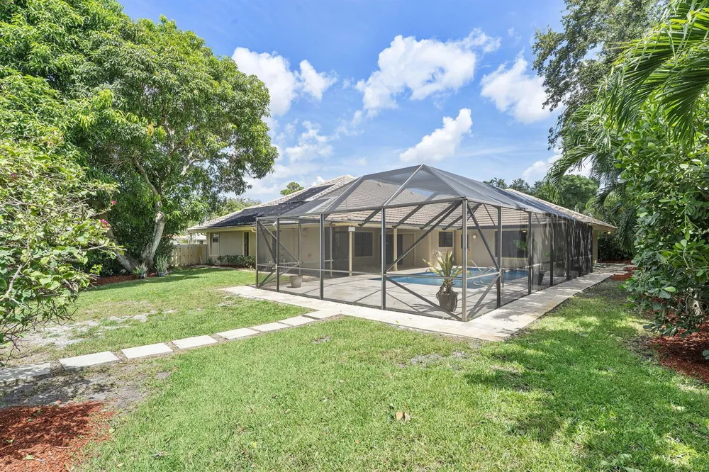 2244 Quail Ridge S Palm Beach Gardens, FL 33418