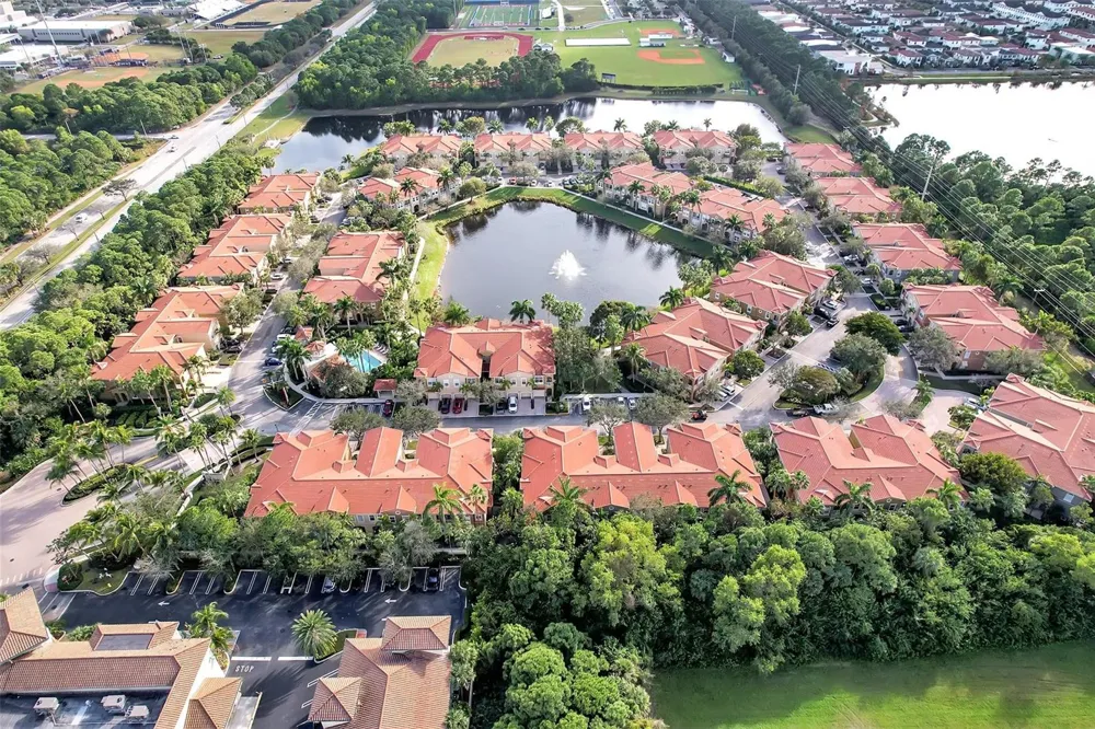 4941 BONSAI CIRCLE #209 Palm Beach Gardens, FL 33418