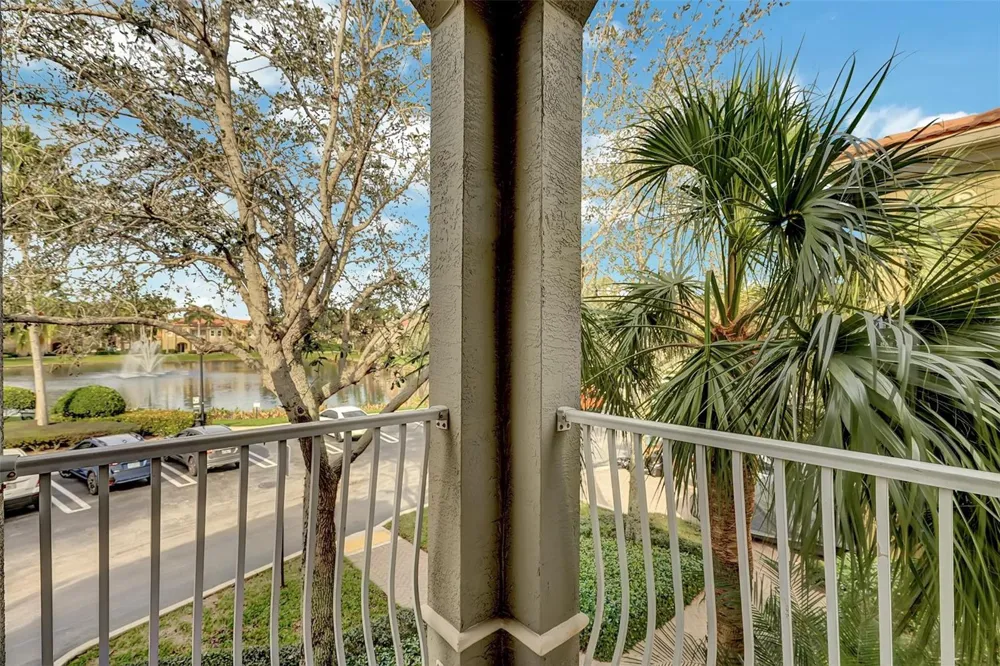 4941 BONSAI CIRCLE #209 Palm Beach Gardens, FL 33418
