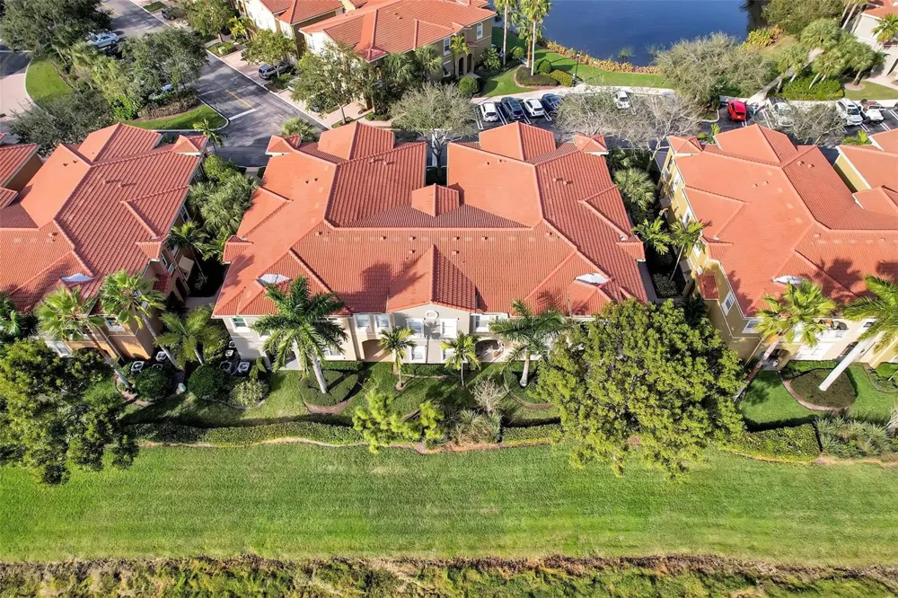 4941 BONSAI CIRCLE #209 Palm Beach Gardens, FL 33418