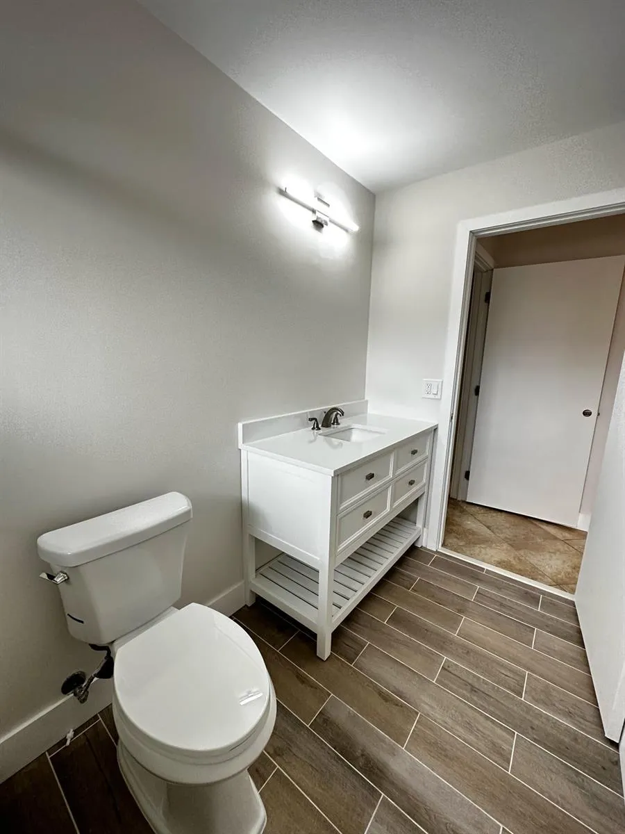 4326 Woodstock Drive #C West Palm Beach, FL 33409