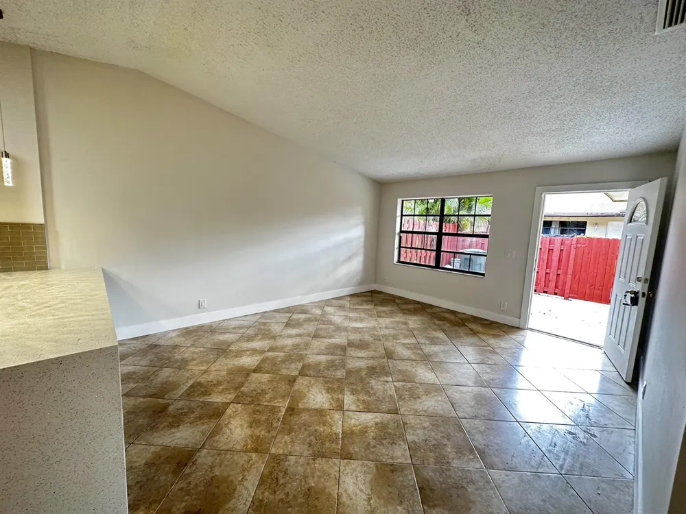 4326 Woodstock Drive #C West Palm Beach, FL 33409