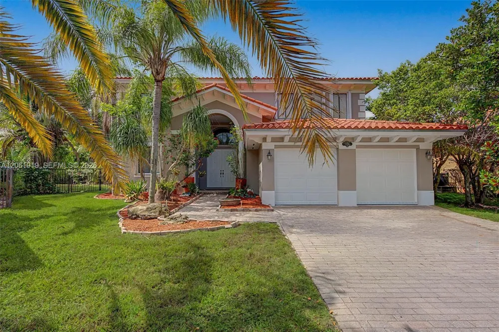 7926 SW 195th Ter Cutler Bay, FL 33157