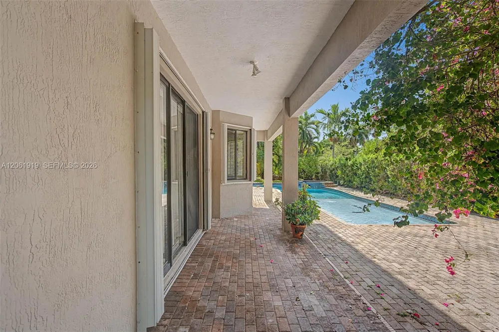 7926 SW 195th Ter Cutler Bay, FL 33157