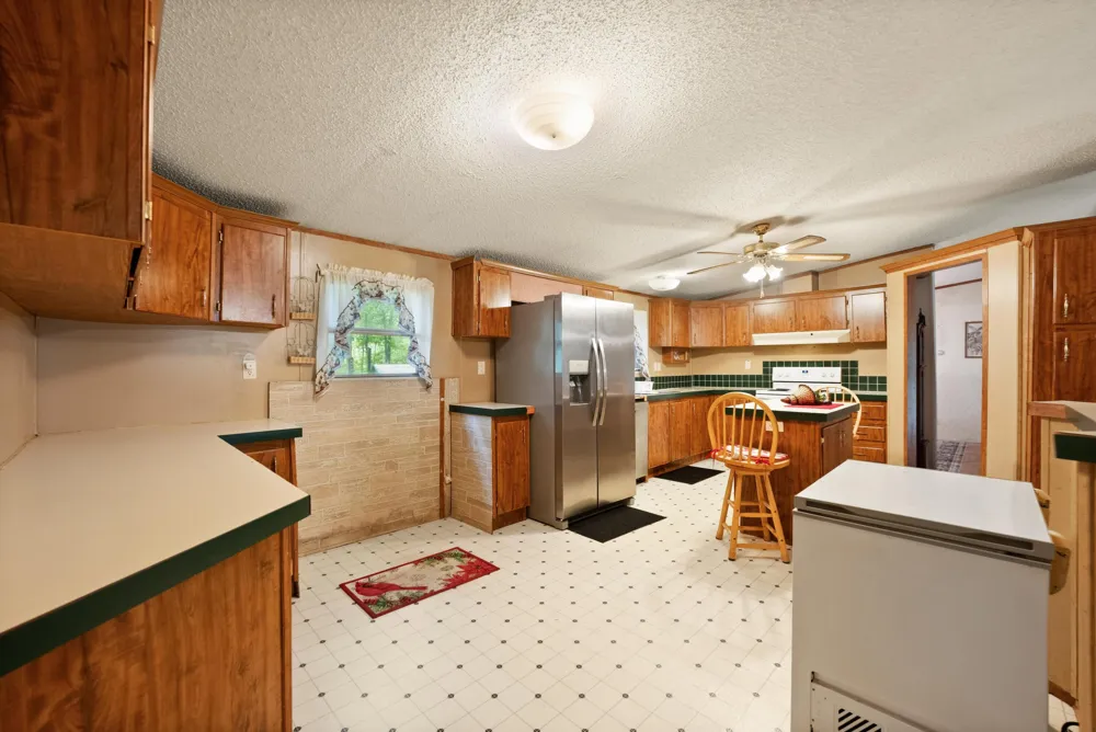 1110 Gray Fox Drive Crossville, TN 38571