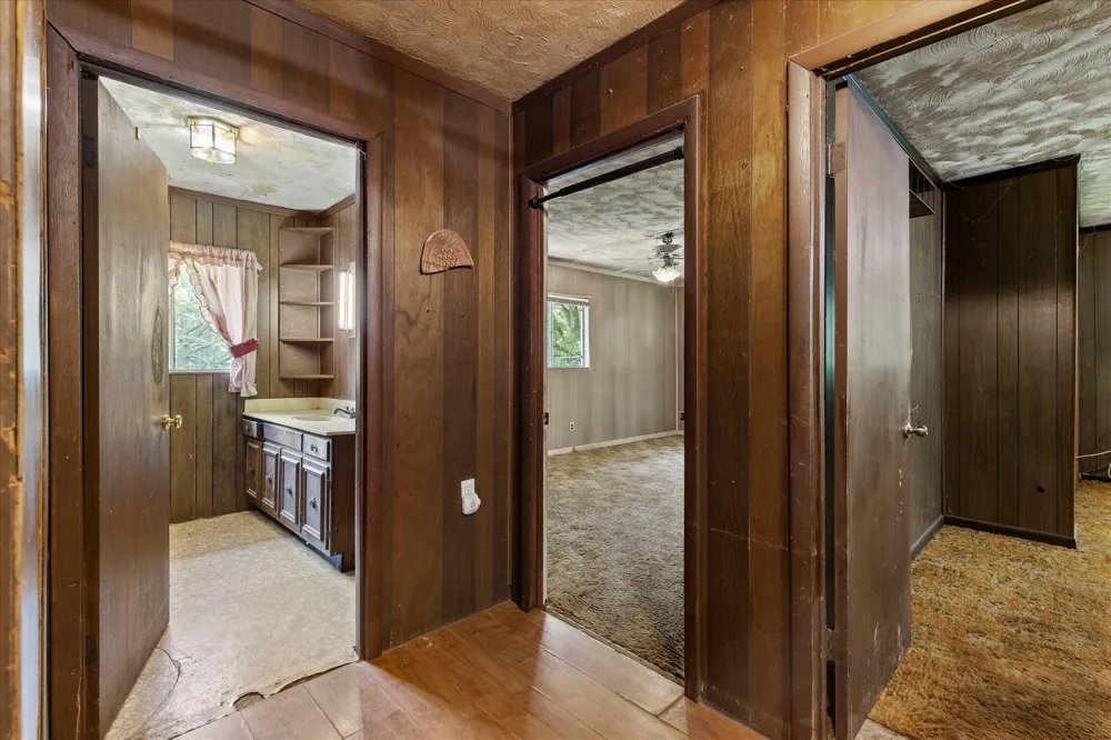 16211 Lakewood Drive Sale Creek, TN 37373