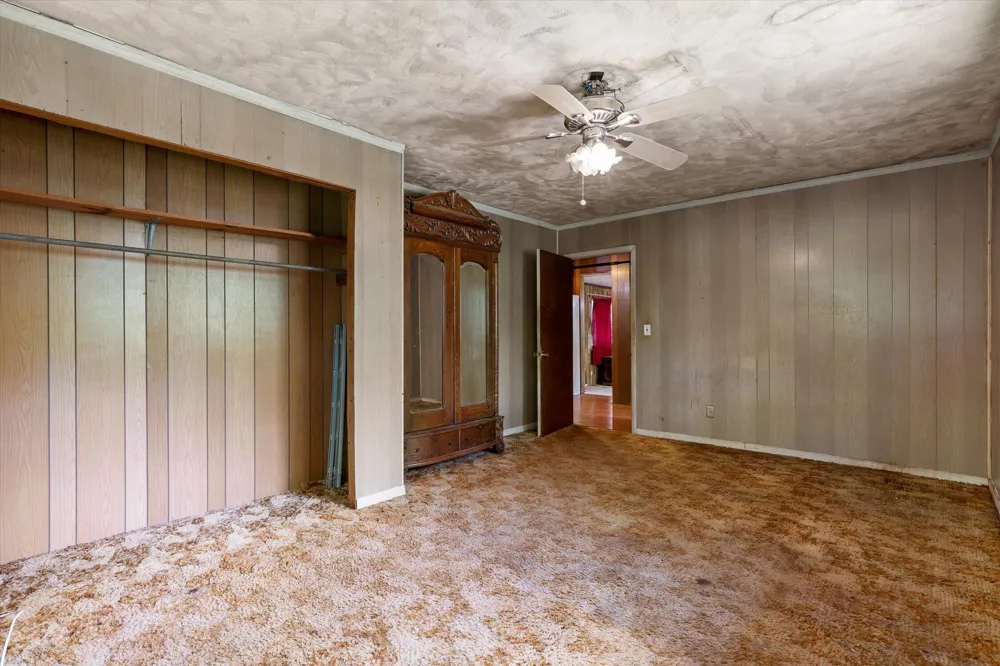 16211 Lakewood Drive Sale Creek, TN 37373