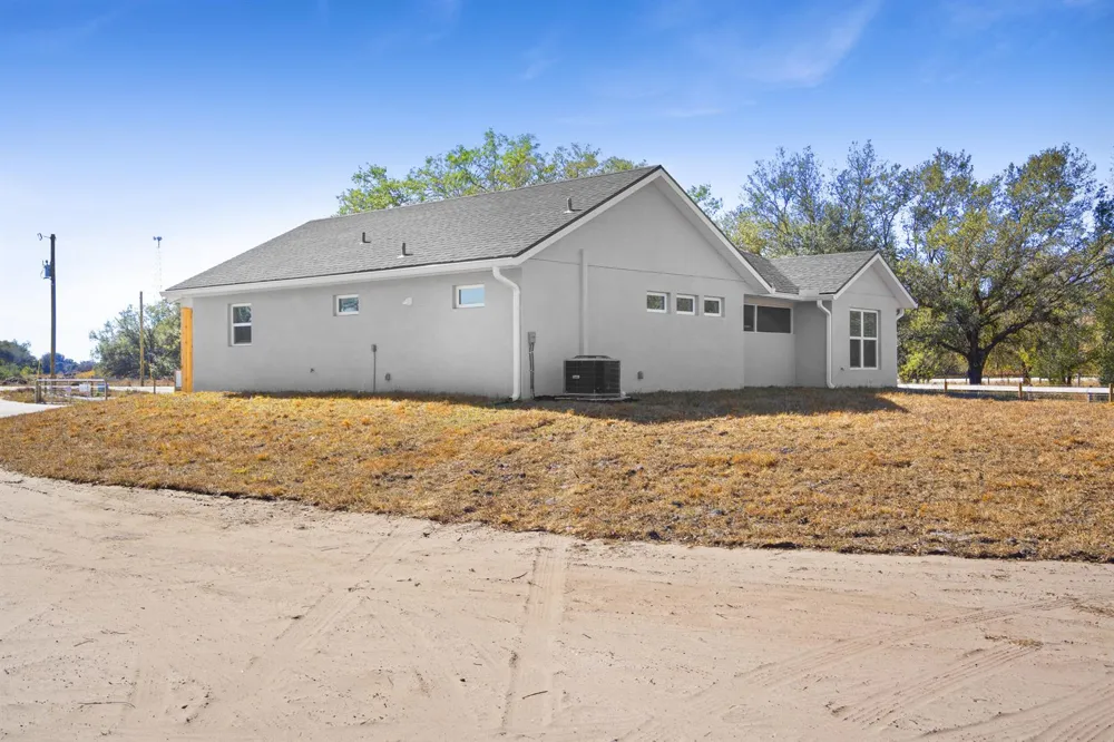 20806 NW 274th Street Okeechobee, FL 34972