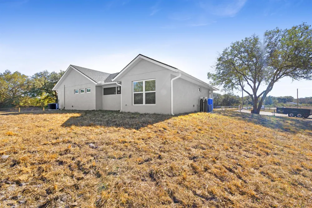 20806 NW 274th Street Okeechobee, FL 34972