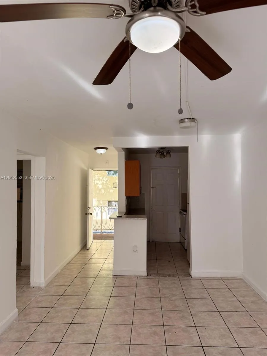 2441 NW 13th St #78 Miami, FL 33125