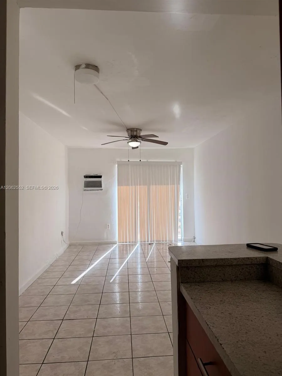 2441 NW 13th St #78 Miami, FL 33125