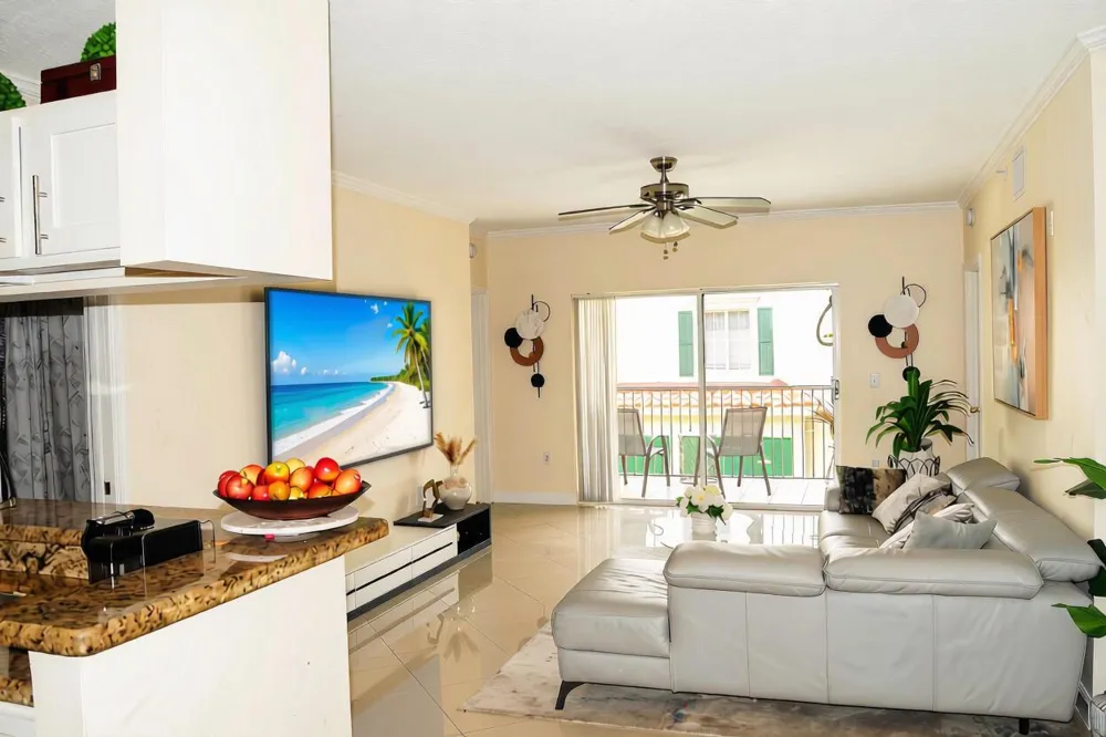 11685 W Atlantic Boulevard #923 Coral Springs, FL 33071