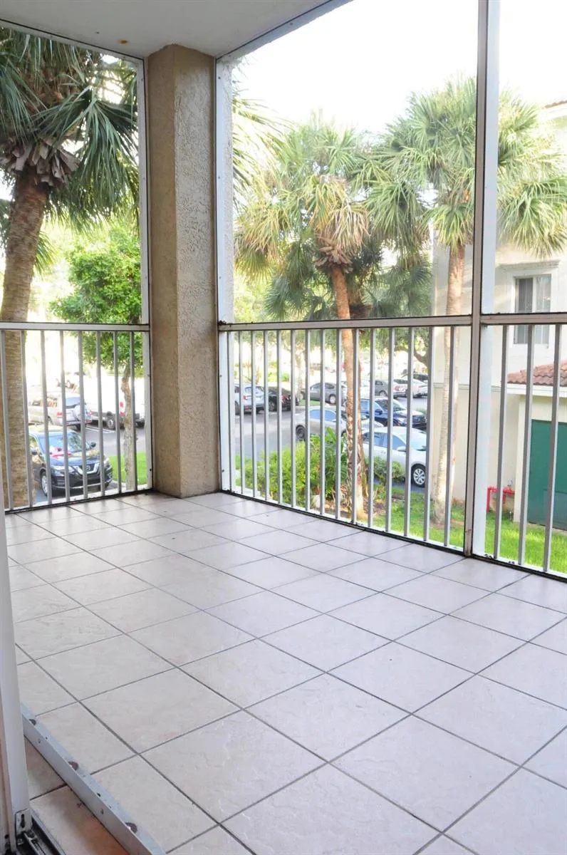 11685 W Atlantic Boulevard #923 Coral Springs, FL 33071