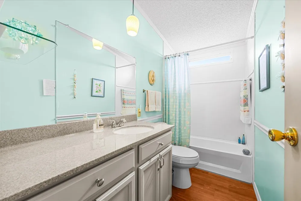 484 TROPICAL ISLES CIRCLE #D-32 Fort Pierce, FL 34982