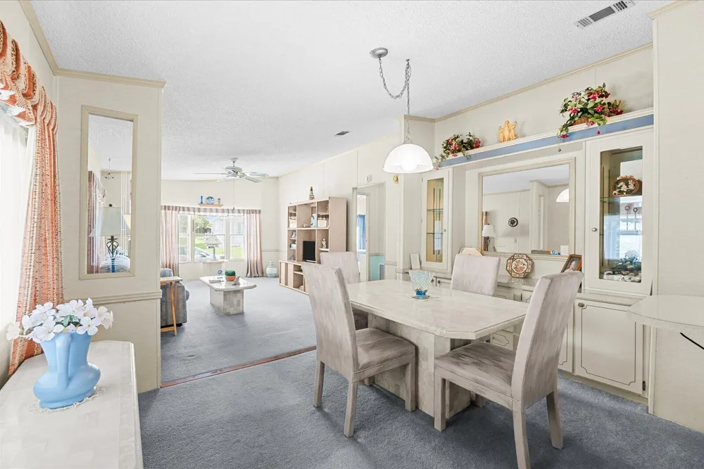 484 TROPICAL ISLES CIRCLE #D-32 Fort Pierce, FL 34982