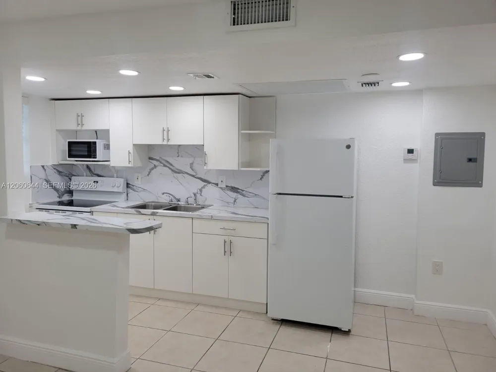 3901 SW 112th Ave #50 Miami, FL 33165