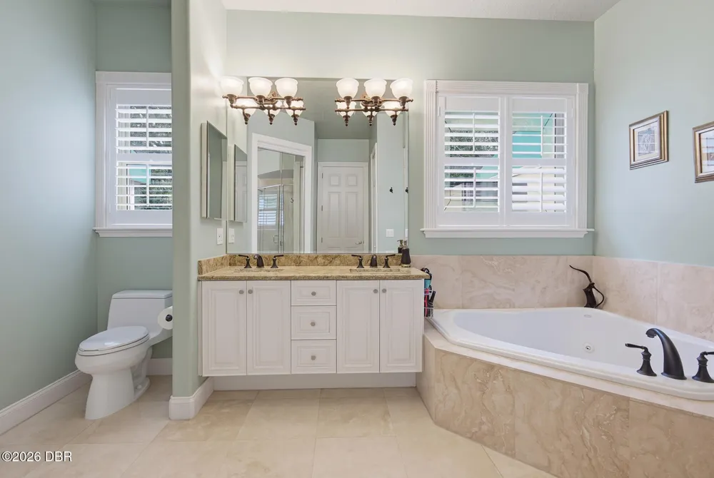 4618 Oak Hammock Court Ponce Inlet, FL 32127