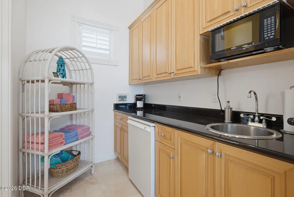 4618 Oak Hammock Court Ponce Inlet, FL 32127