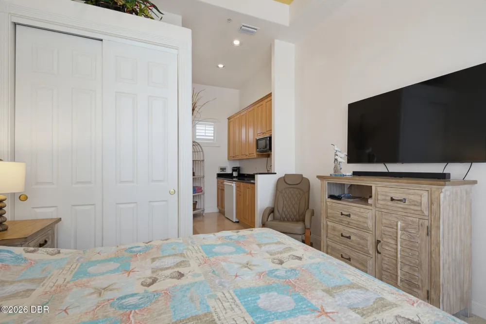 4618 Oak Hammock Court Ponce Inlet, FL 32127