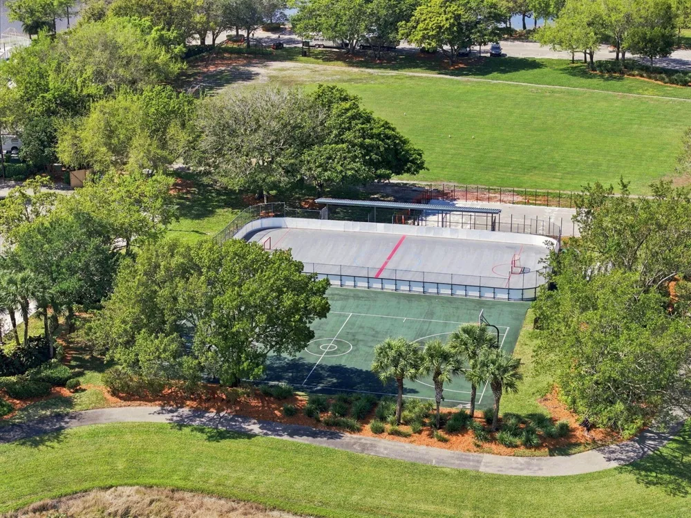 1590 ORION LANE Weston, FL 33327