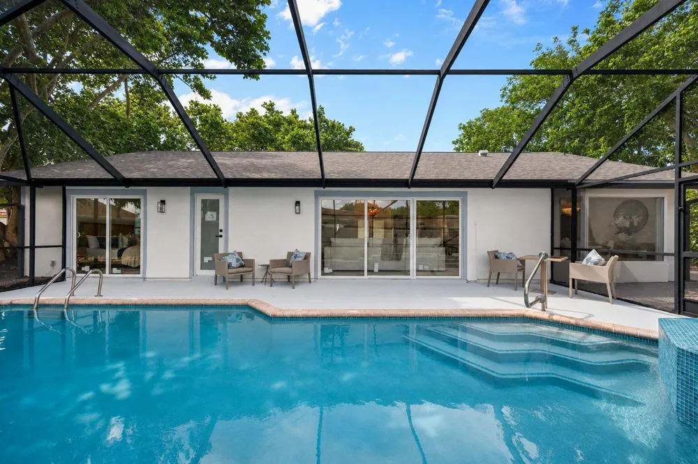 48 Wingo Street Tequesta, FL 33469