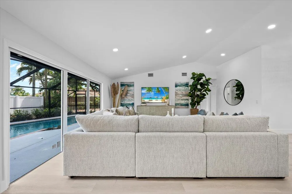 48 Wingo Street Tequesta, FL 33469