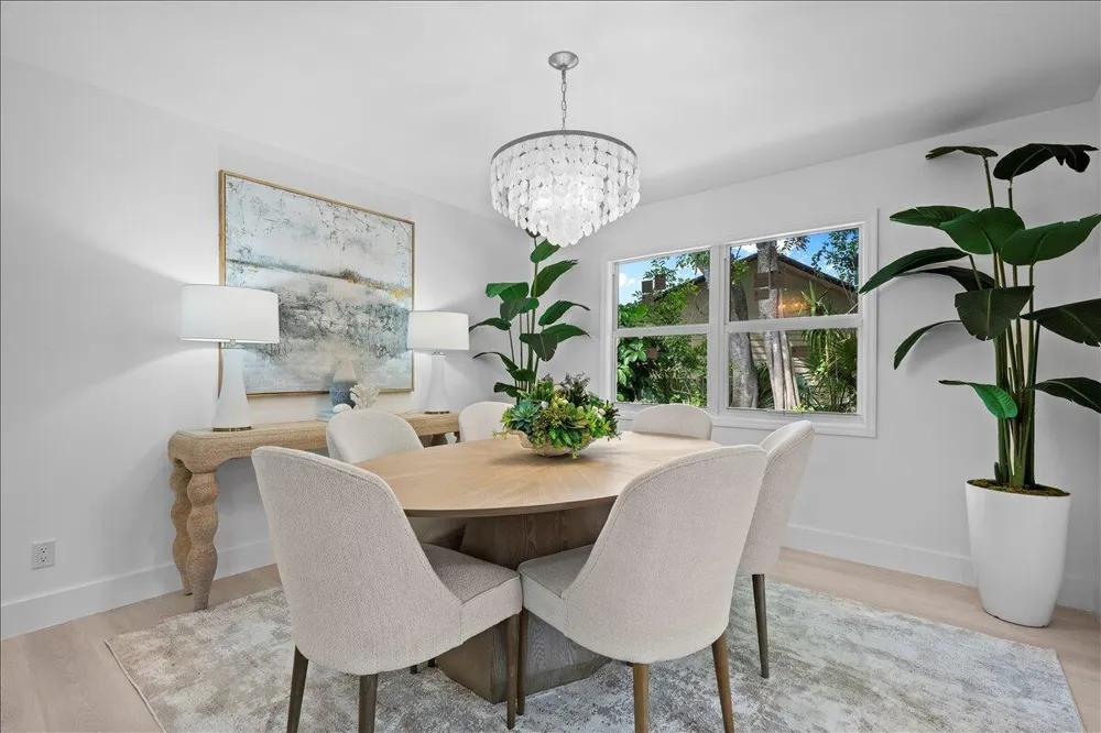 48 Wingo Street Tequesta, FL 33469