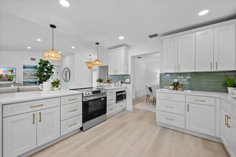 48 Wingo Street Tequesta, FL 33469