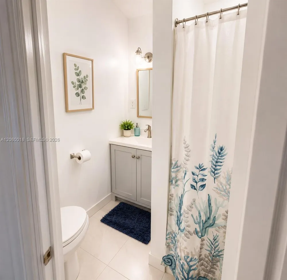 3443 SW 112th Ct Miami, FL 33165