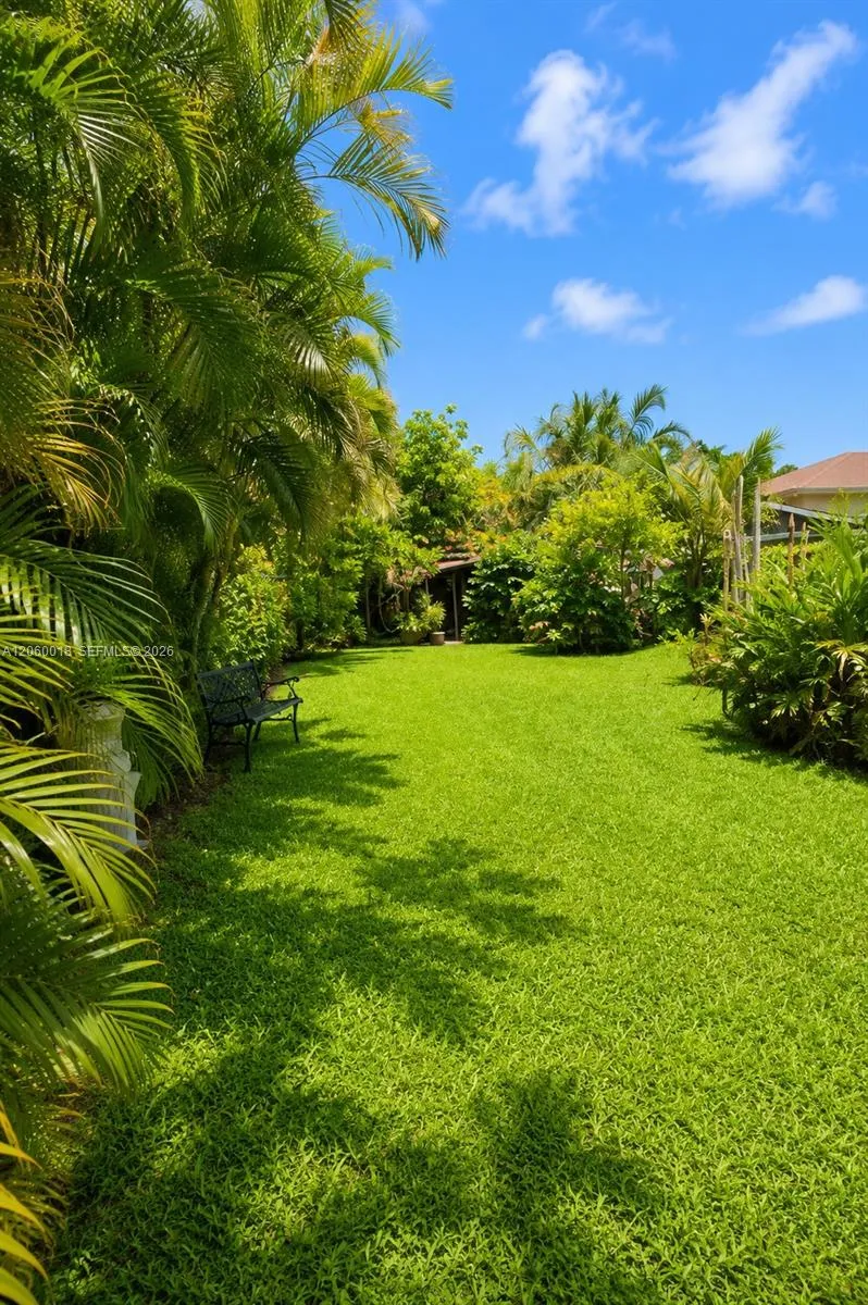 3443 SW 112th Ct Miami, FL 33165