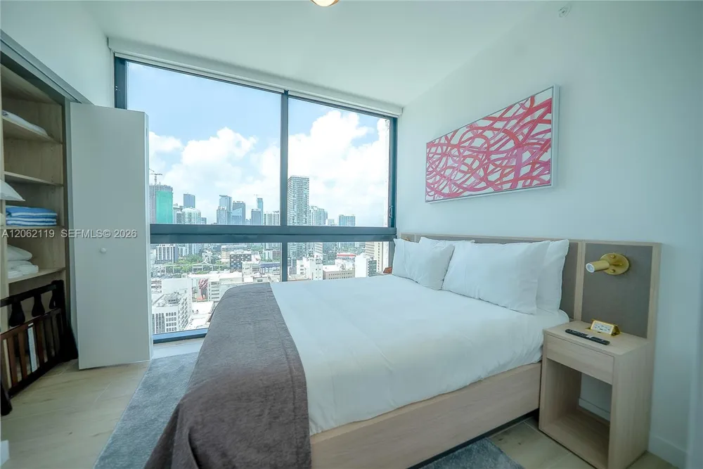 225 Miami Ave #2912 Miami, FL 33128