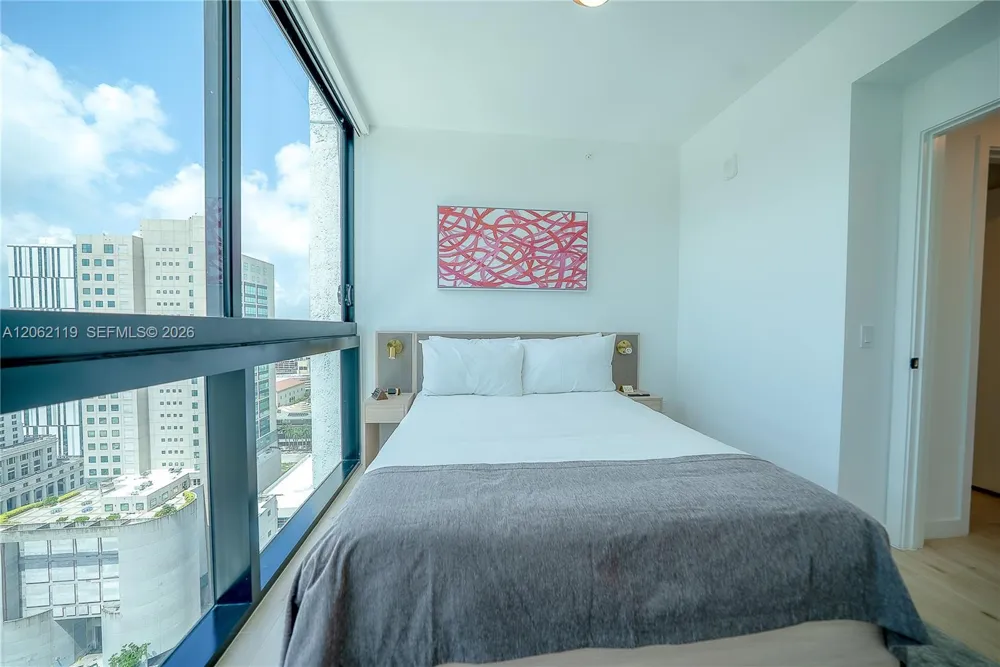 225 Miami Ave #2912 Miami, FL 33128