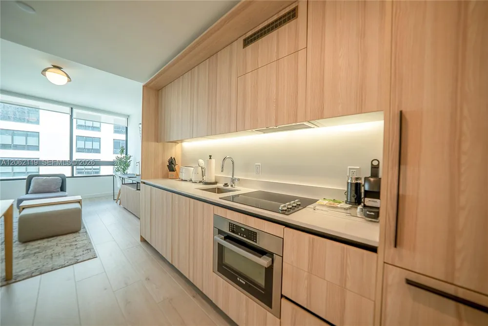 225 Miami Ave #2912 Miami, FL 33128