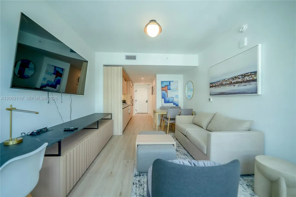 225 Miami Ave #2912 Miami, FL 33128