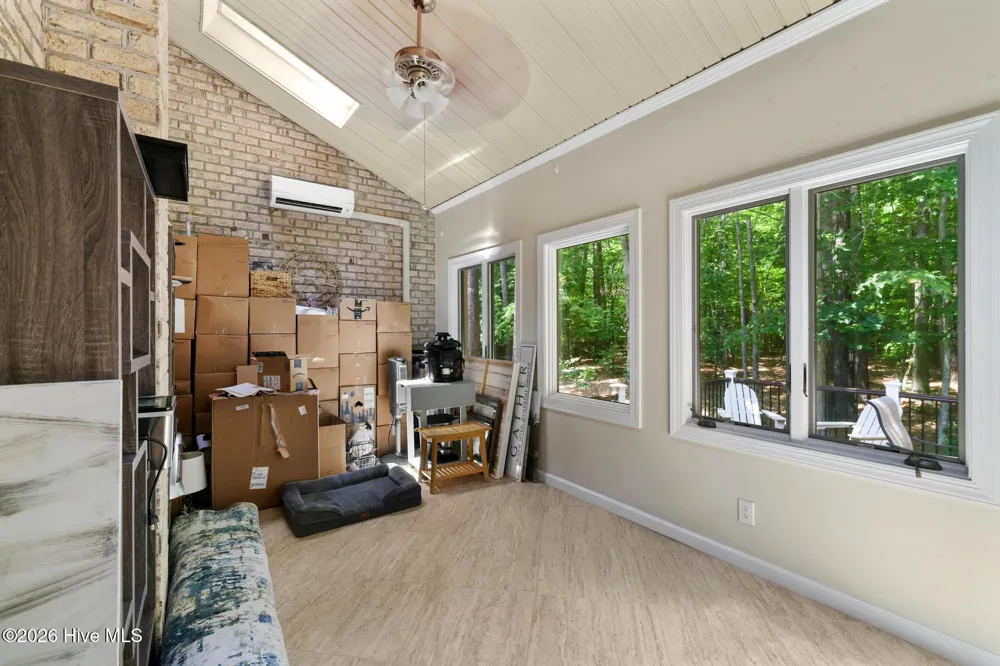 108 Neuse Circle Hertford, NC 27944