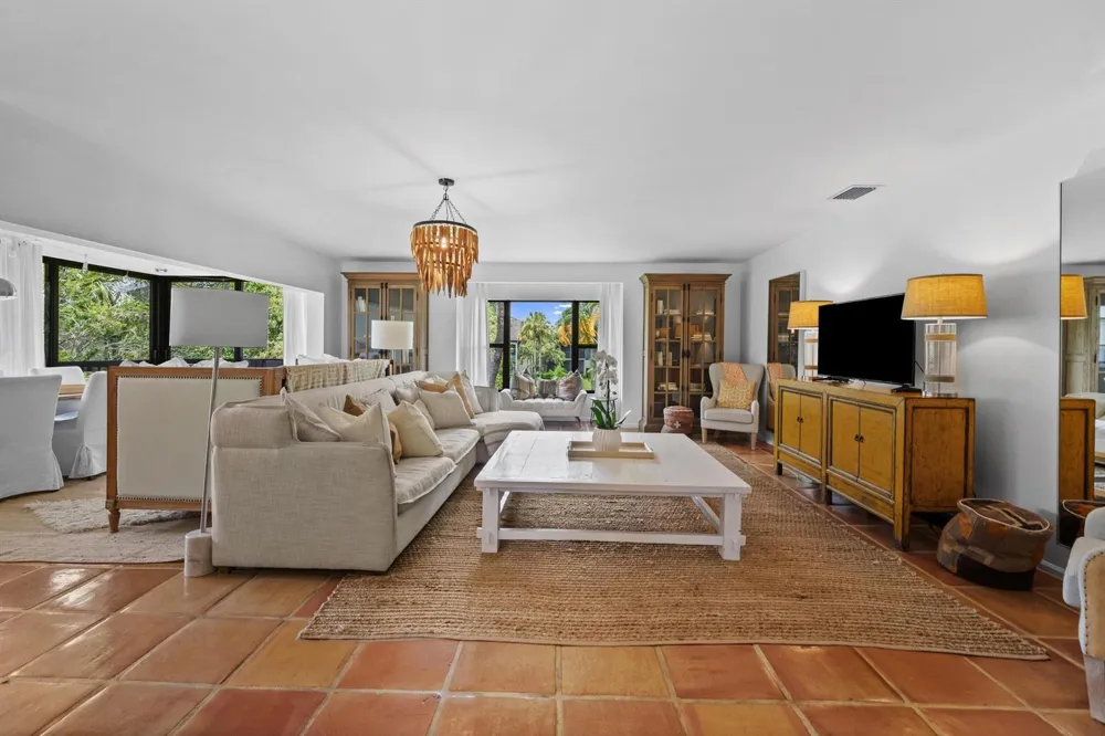 13329 Polo Club Road #204 Wellington, FL 33414