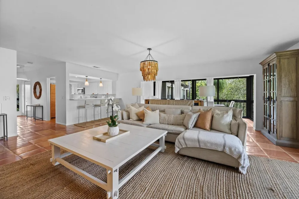 13329 Polo Club Road #204 Wellington, FL 33414