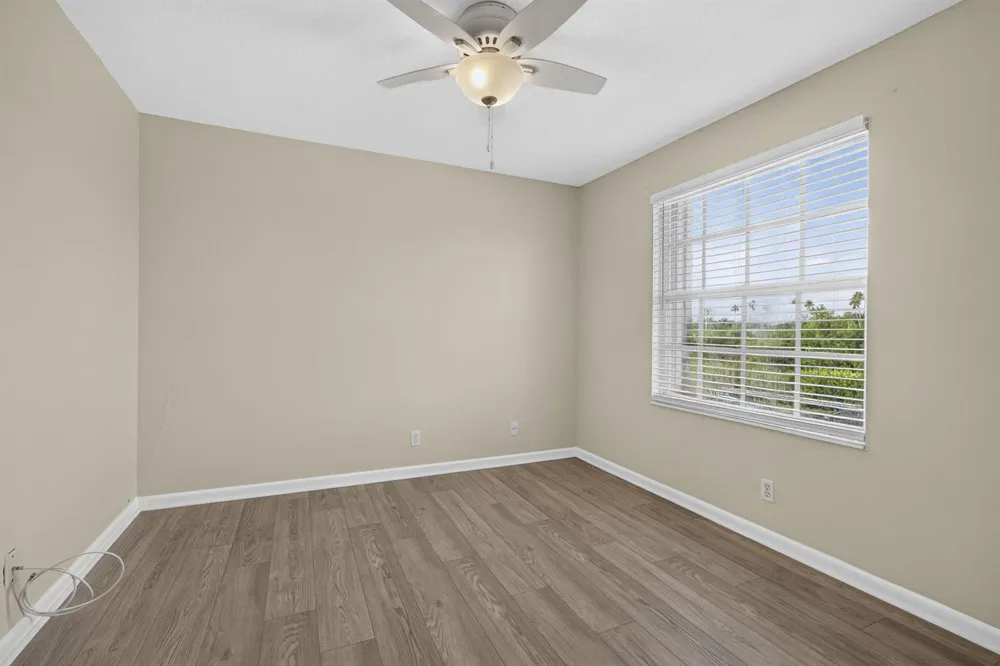 2146 COUNTRY GOLF DRIVE Wellington, FL 33414