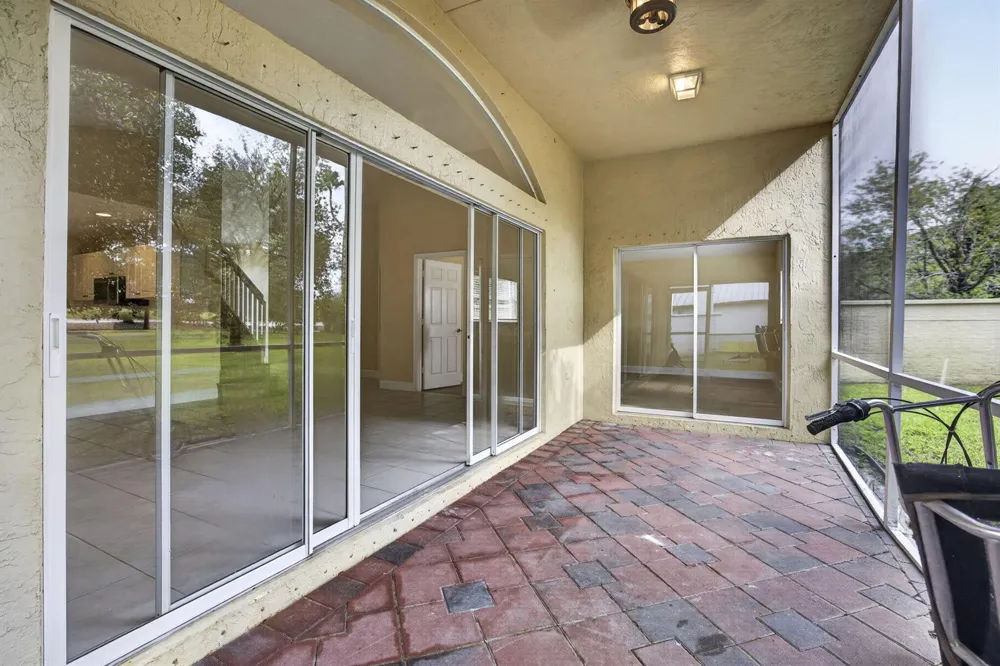 2146 COUNTRY GOLF DRIVE Wellington, FL 33414