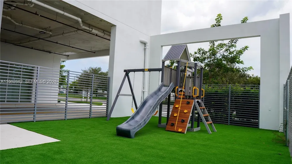 26720 Old Dixie Hwy #316 Homestead, FL 33032