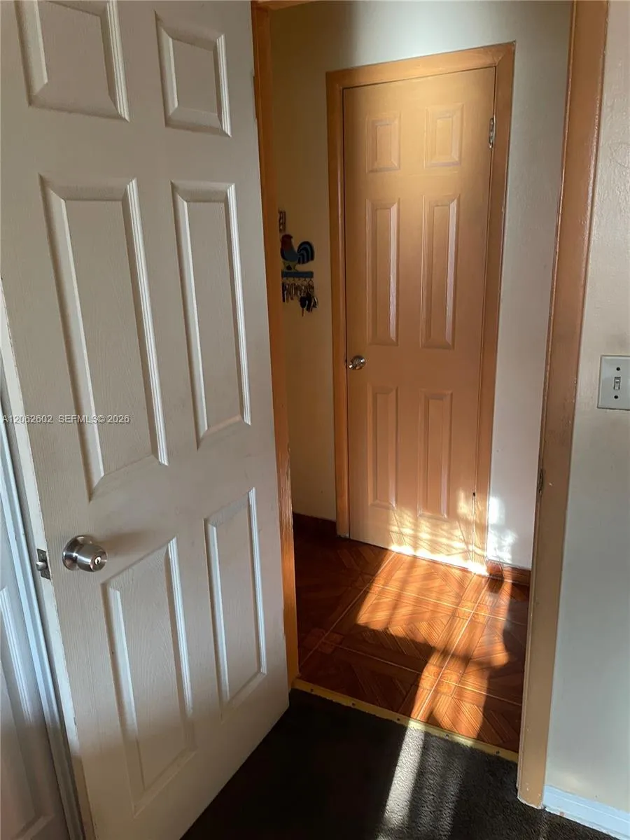 3265 NW 80th Ter Miami, FL 33147