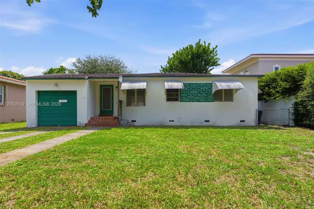 157 Lenape Dr Miami Springs, FL 33166