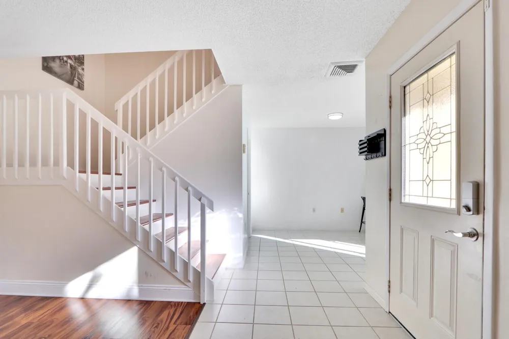5633 SE WINDSONG LANE Stuart, FL 34997