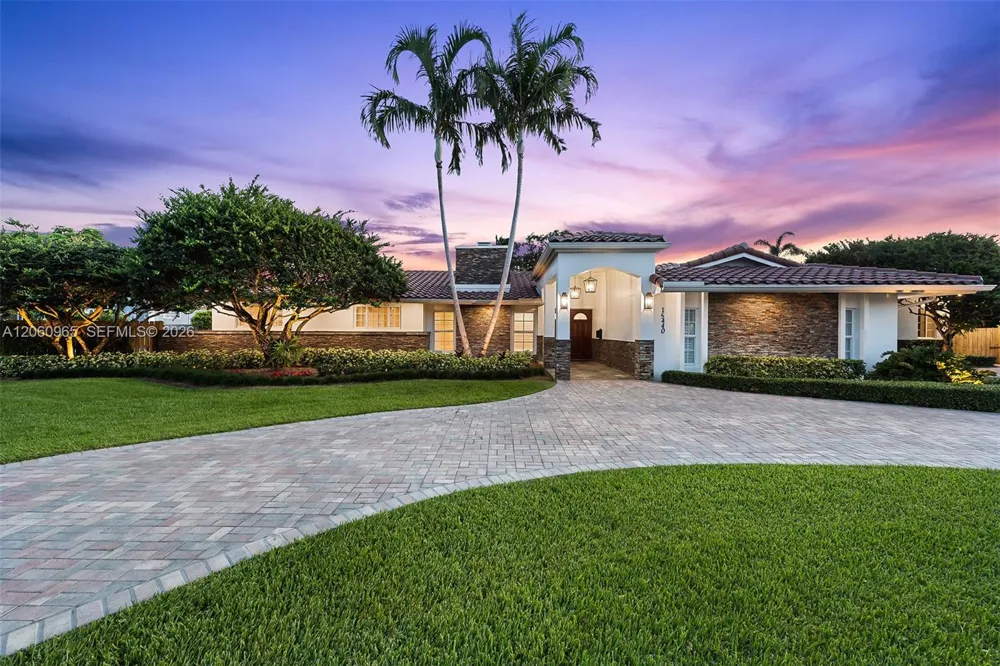 15440 SW 78 Ct #0 Palmetto Bay, FL 33157